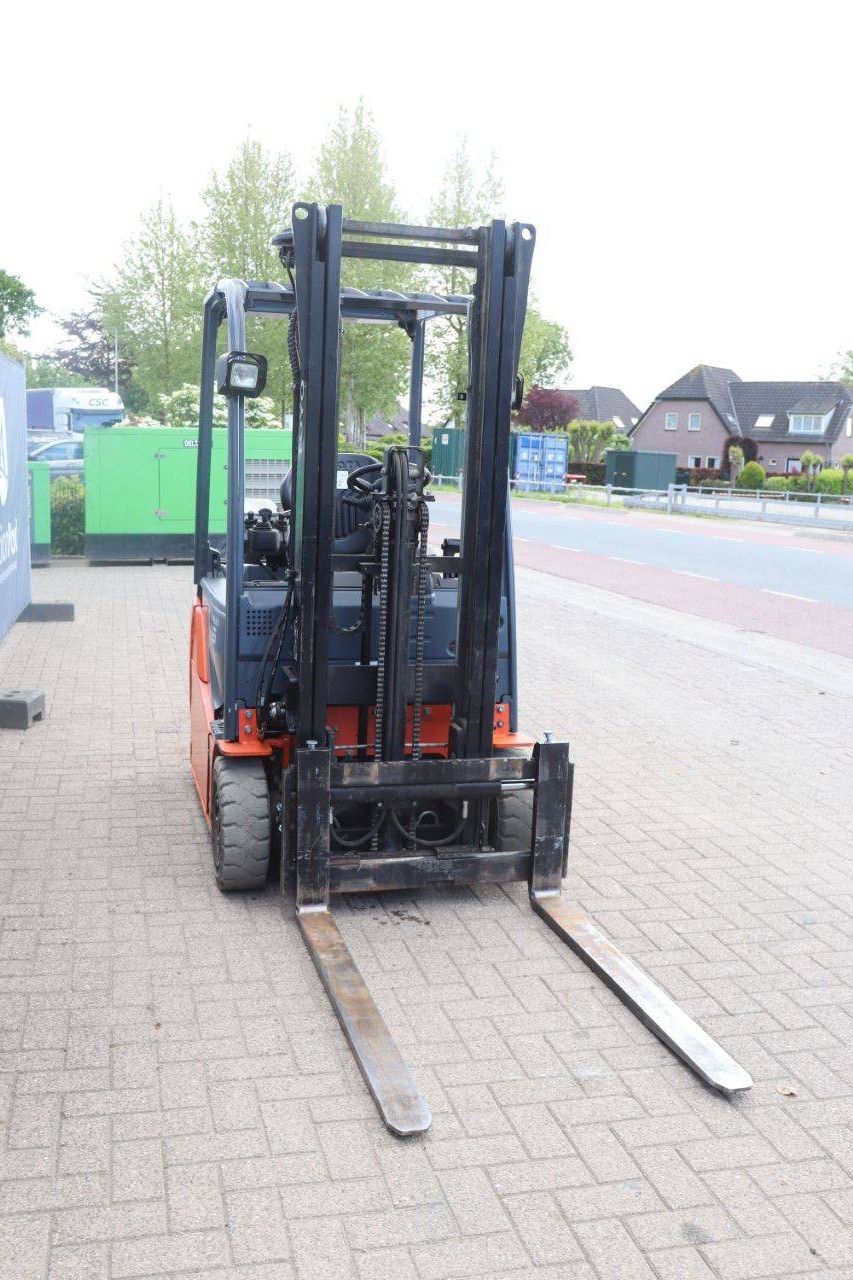 Toyota 8FBET16 Electric Forklift 1600kg 3.3m 2013