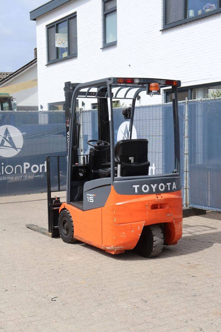 Toyota 7FBEST15 Electric Forklift 1500kg 2011