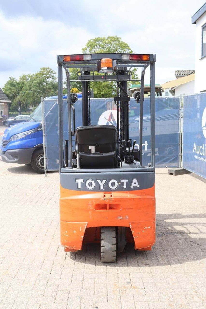 Toyota 7FBEST15 Electric Forklift 1500kg 2011