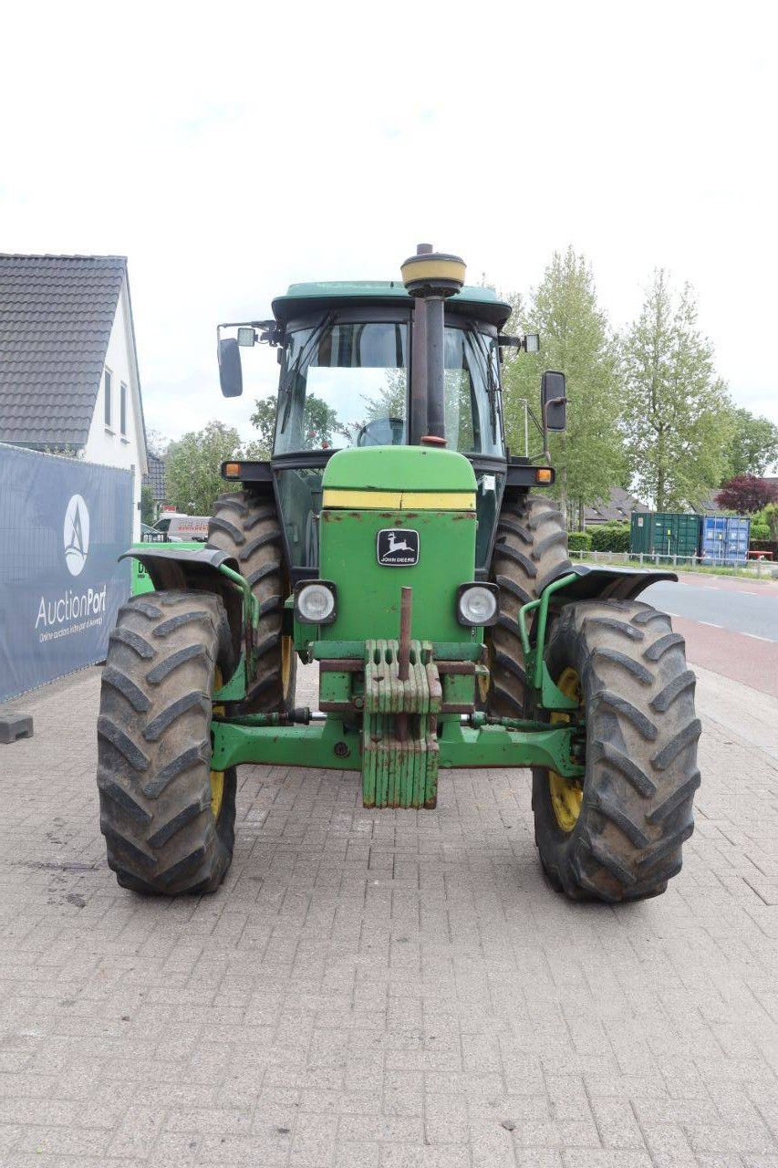 Tractor John Deere 3350A Diesel 1986