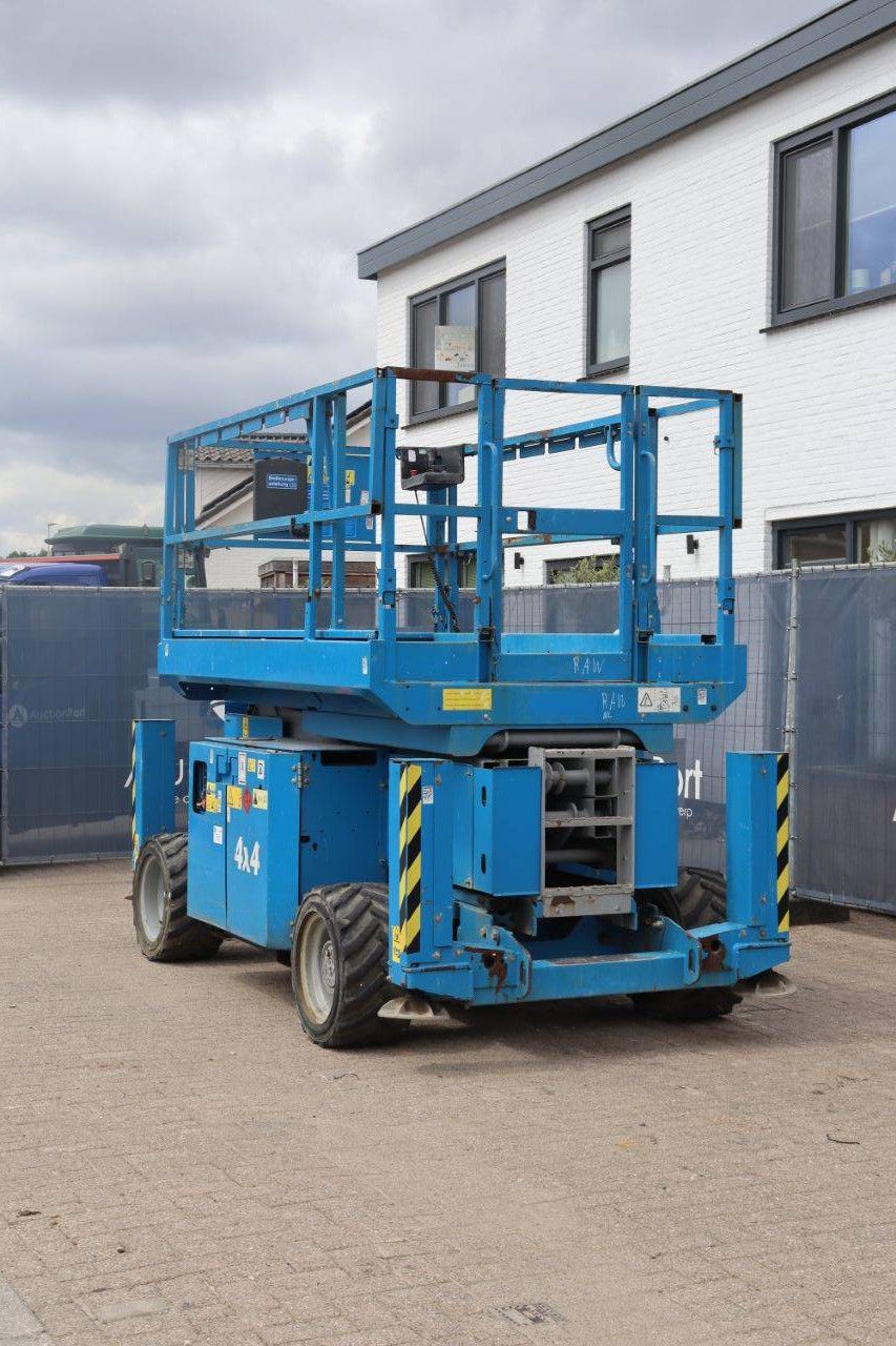 Scherenhebebühne Genie GS2669 RT Diesel 2014 9,7 m