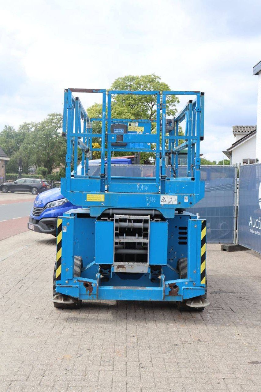 Scherenhebebühne Genie GS2669 RT Diesel 2014 9,7 m
