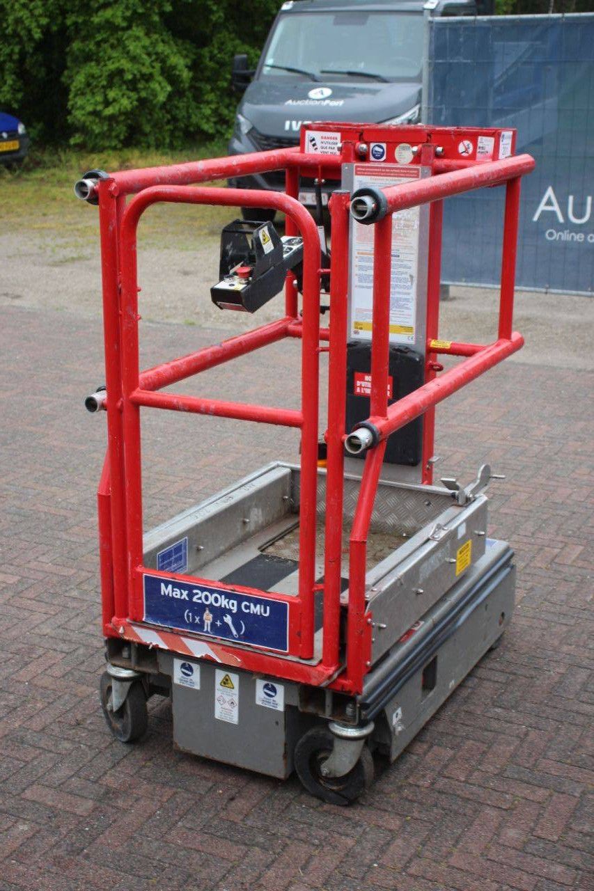 Power Tower Nano SP Plus Elektrischer Mastlift 2017