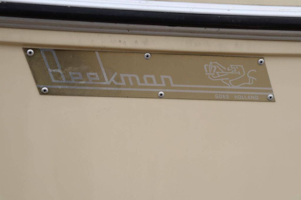 Beekman 580 Orient Benzin-Schnellboot 50 PS mit Trailer (Margin)