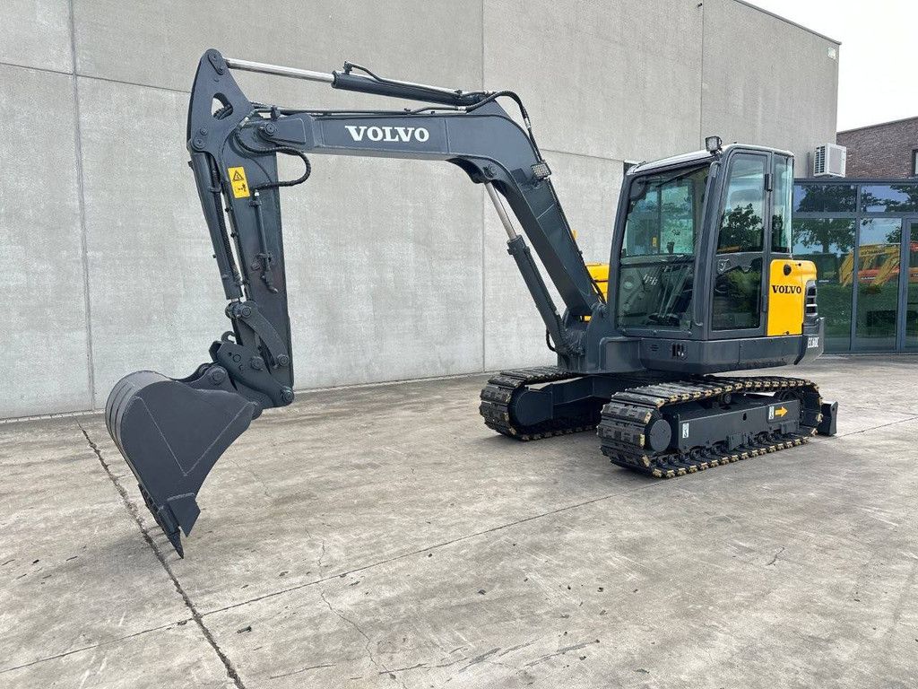 Volvo EC60C Diesel-Raupenbagger 2014
