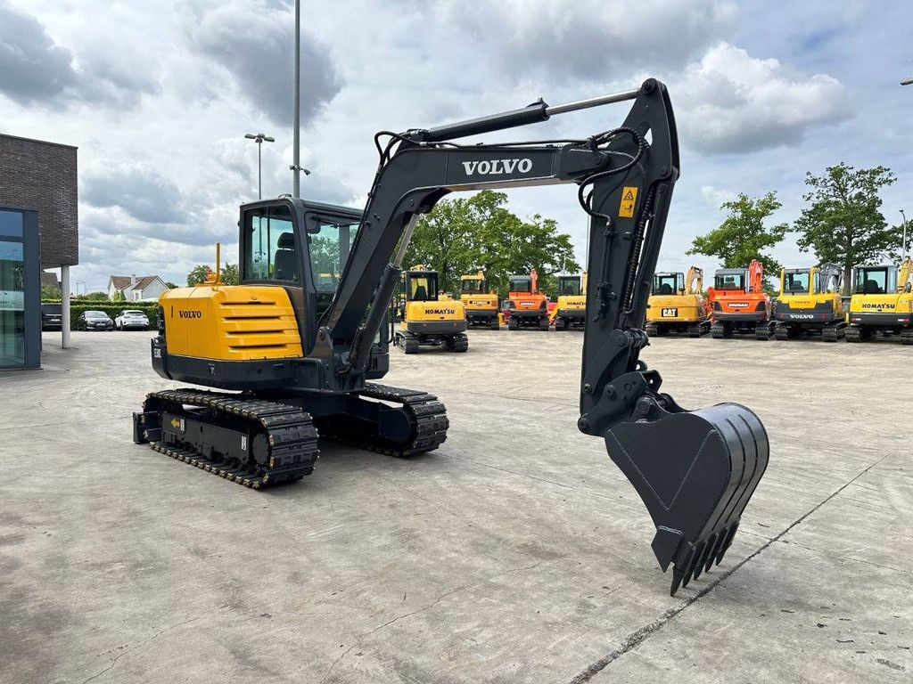 Volvo EC60C Diesel-Raupenbagger 2014