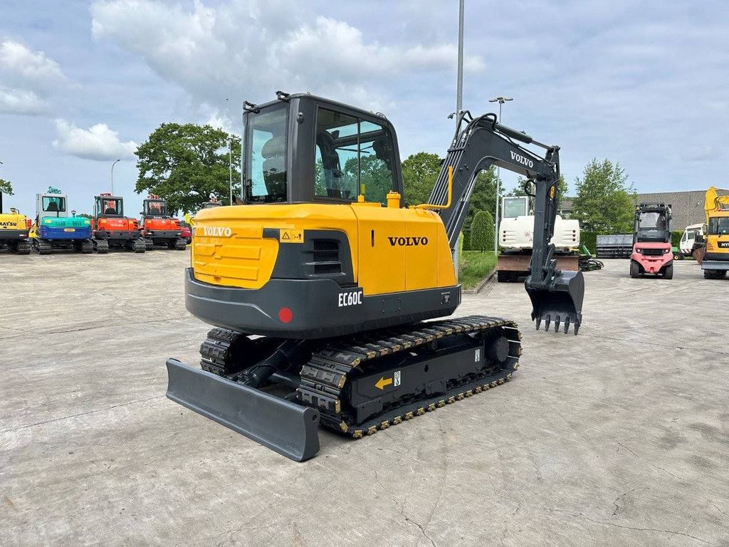 Volvo EC60C Diesel-Raupenbagger 2014