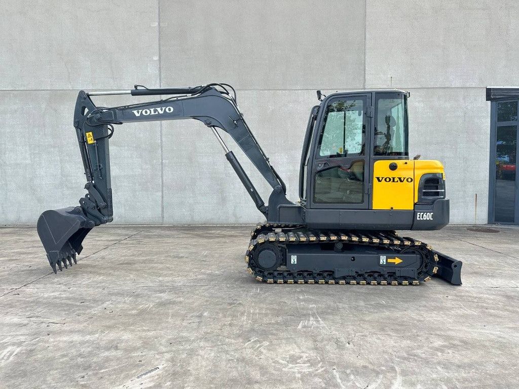 Volvo EC60C Diesel-Raupenbagger 2014