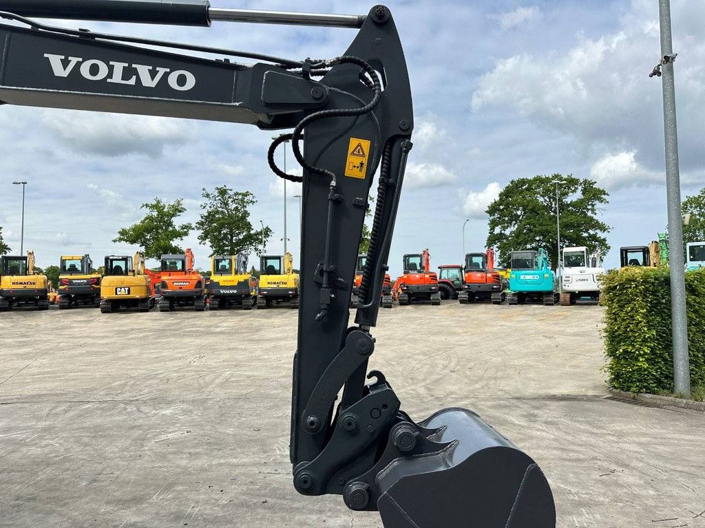 Volvo EC60C Diesel-Raupenbagger 2014