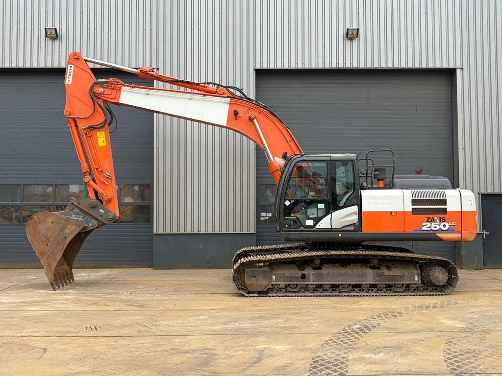 Hitachi ZX250-6