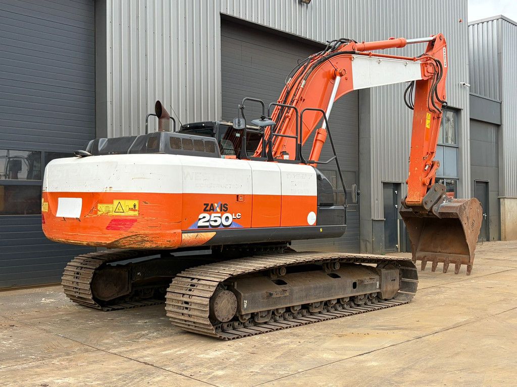 Hitachi ZX250-6