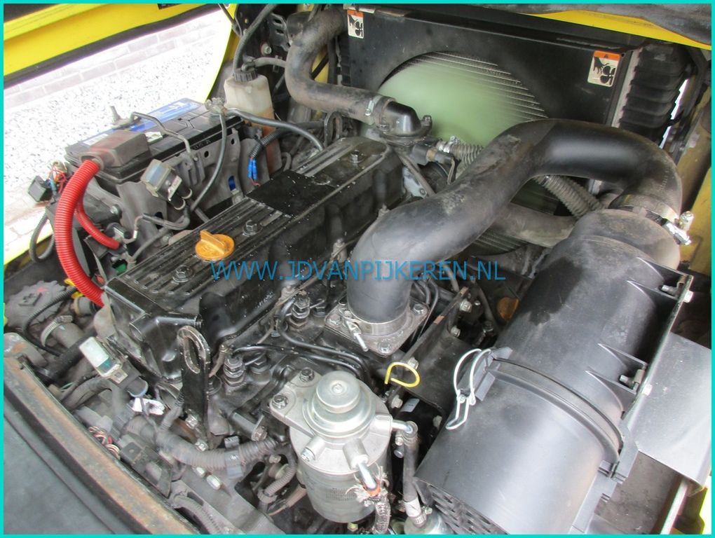 Hyster H3.0FT diesel+8758uur+sideshift+4xhydraulic+cabine