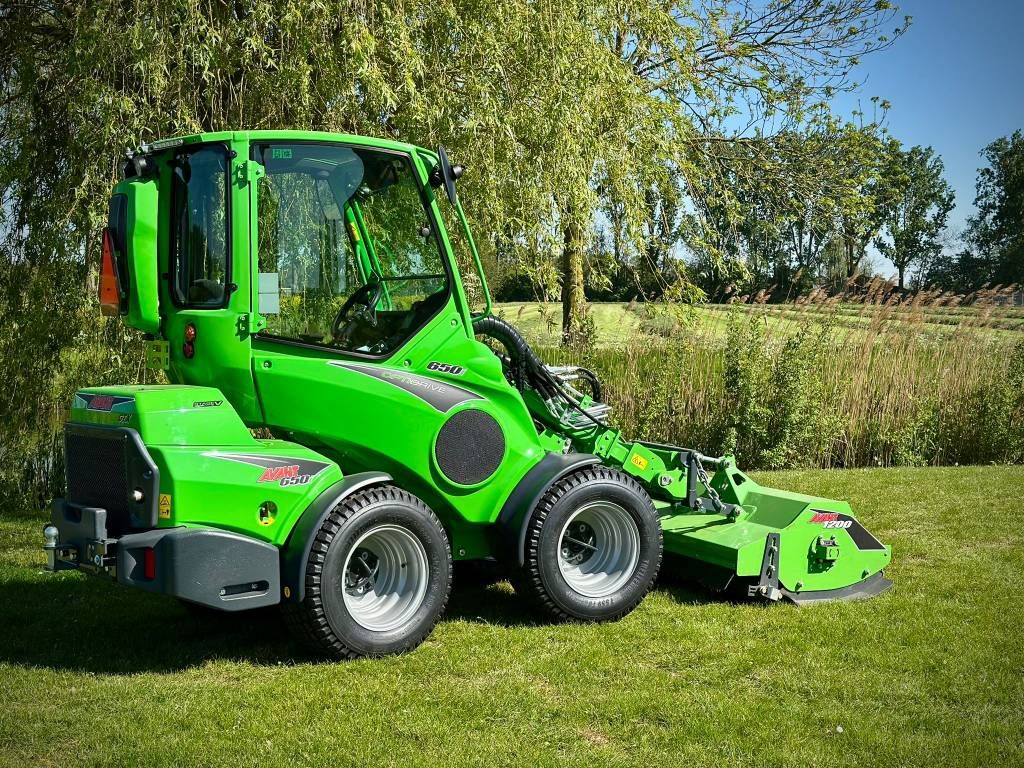 Avant 650i GTX, cabine, airco, kniklader/shovel
