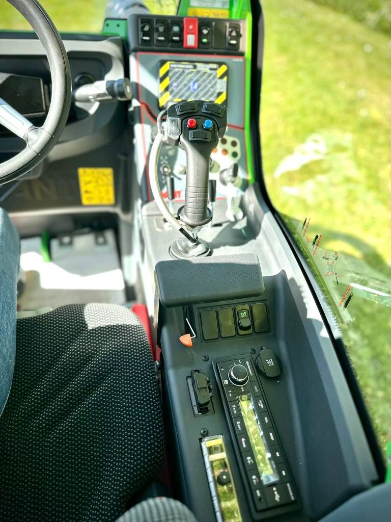 Avant 650i GTX, cabine, airco, kniklader/shovel