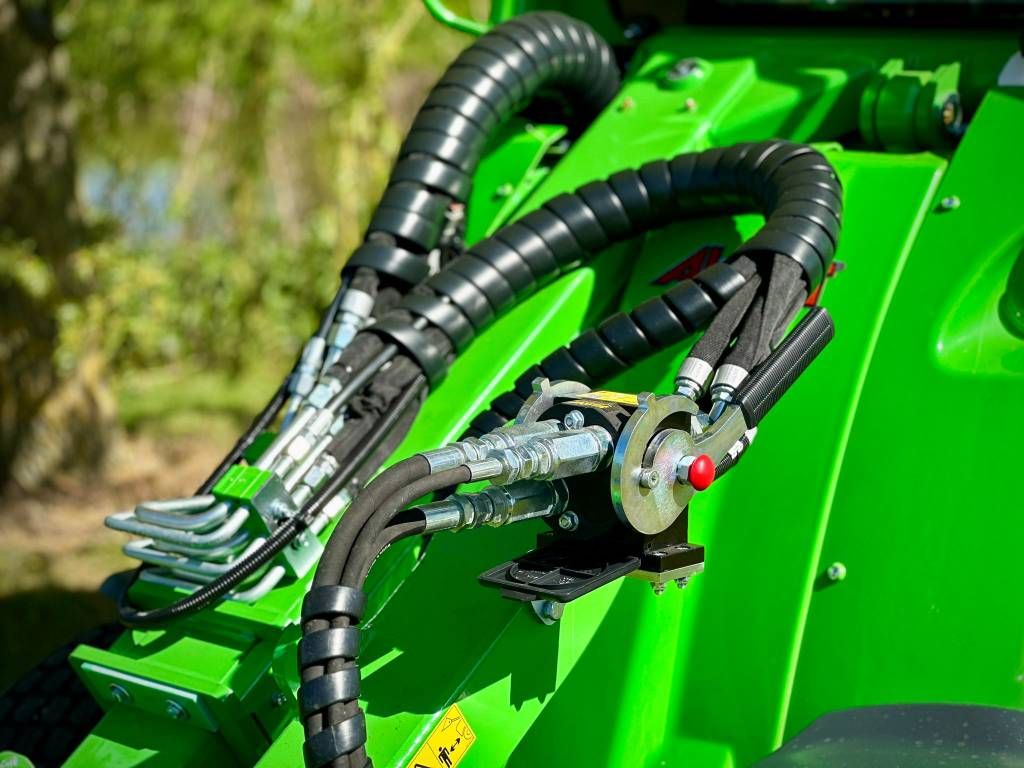 Avant 650i GTX, cabine, airco, kniklader/shovel