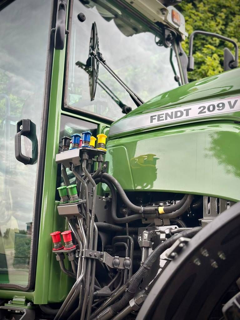 Fendt 209V Vario Plus Smalspoor/Fruitteelttractor