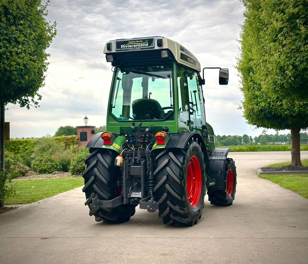 Fendt 209V Vario Plus Smalspoor/Fruitteelttractor
