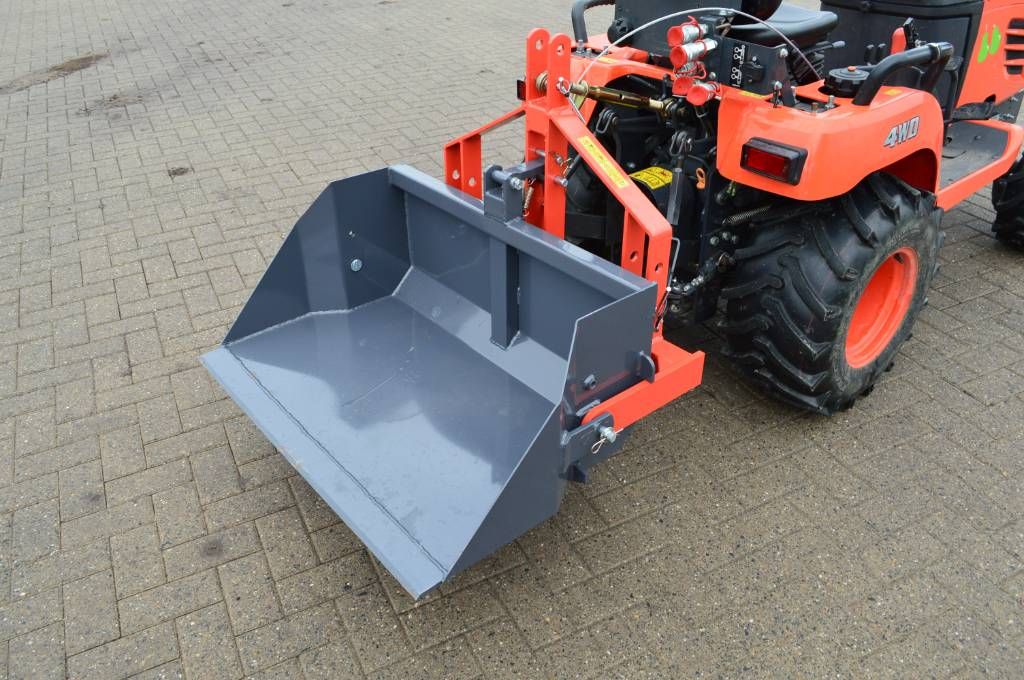 Panther 100 Grondbak 3-punts Compacttractor