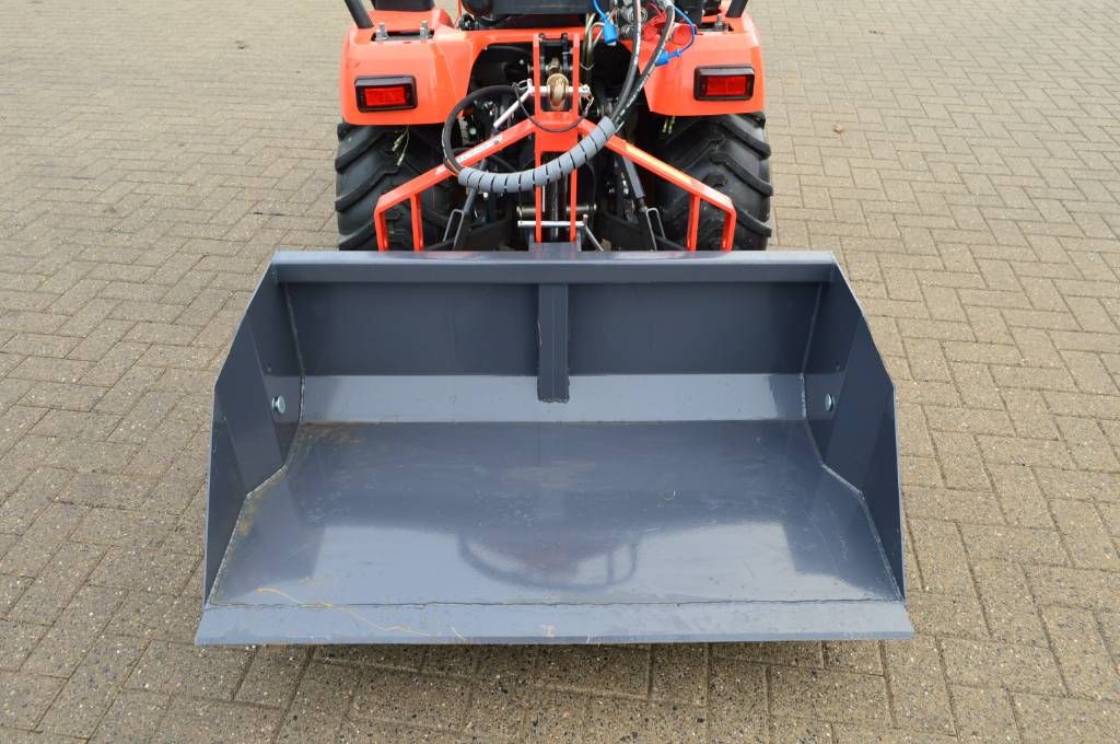 Panther 120 Grondbak hydr. 3-punts Compacttractor