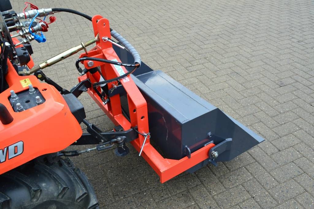 Panther 120 Grondbak hydr. 3-punts Compacttractor