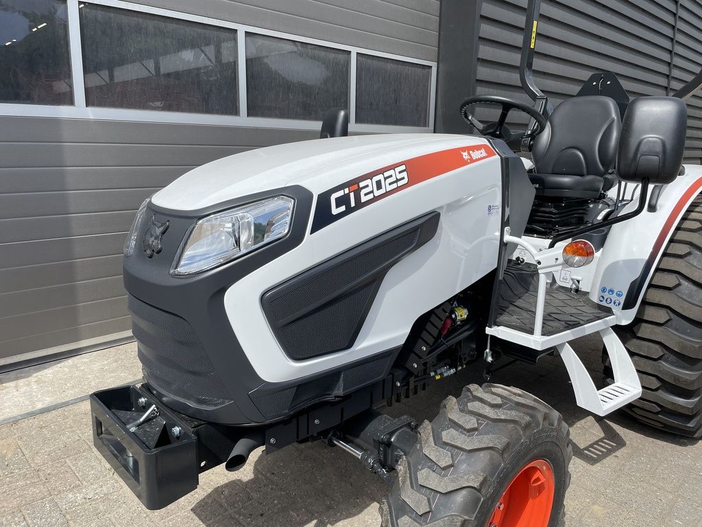 Bobcat CT2025 HST 25 PK minitractor NIEUW €310 LEASE