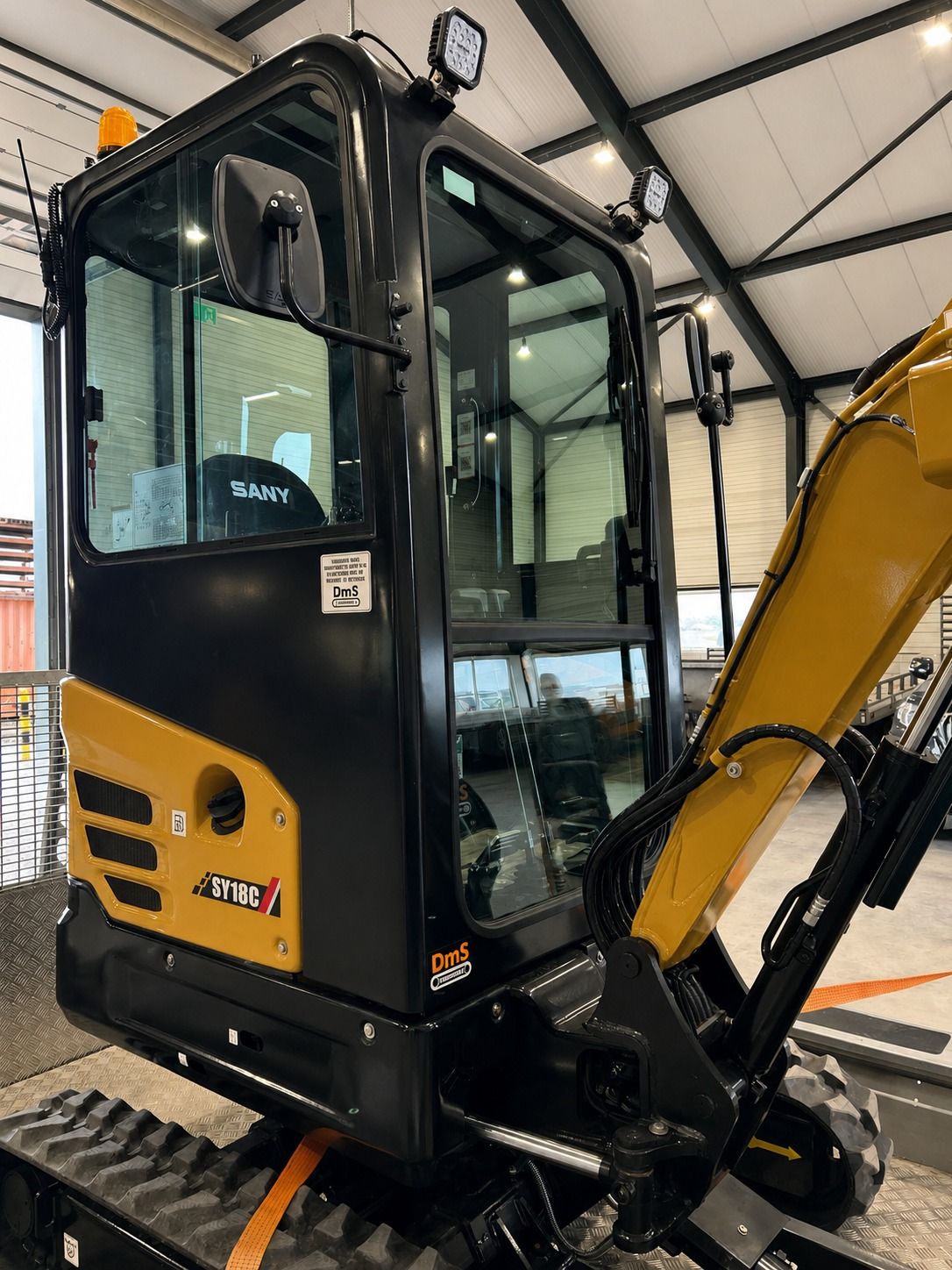 Sany SY18C graafmachine nieuw. Tijdelijk verlaagde actie prijs!