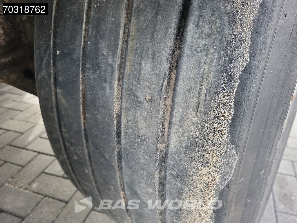 Fruehauf FST4FC 3 assen Lift Axle