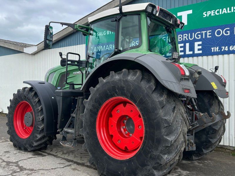 Fendt 927 Vario S4 Profi Plus