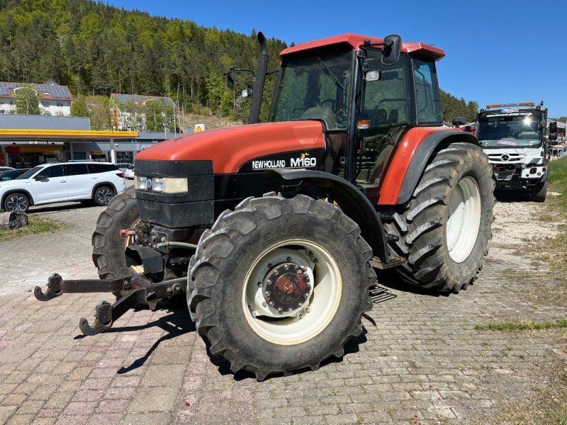 New Holland M 160