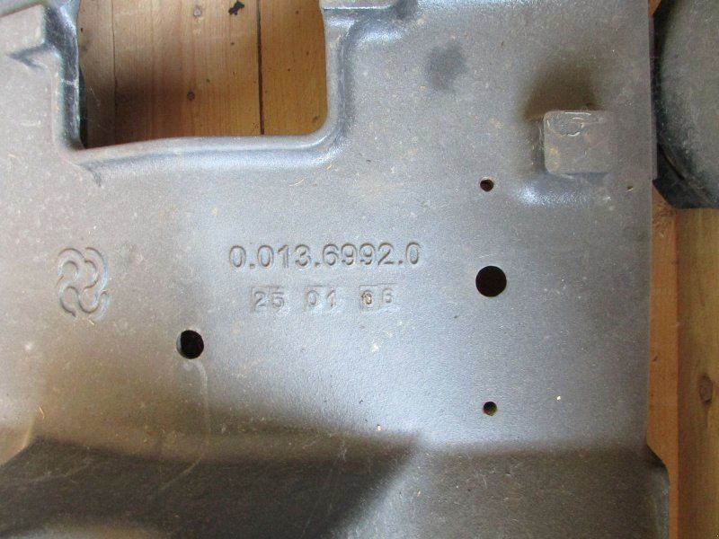 Deutz Vorderachsbock passend zu Fahr / Same