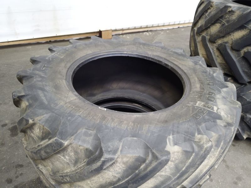 Trelleborg RÄDER 710/65R42, 600/60R3