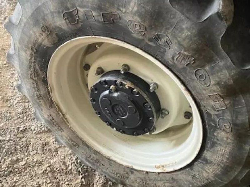 New Holland t5.100