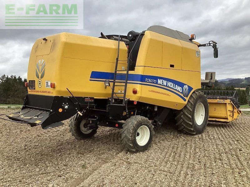New Holland tc 5070