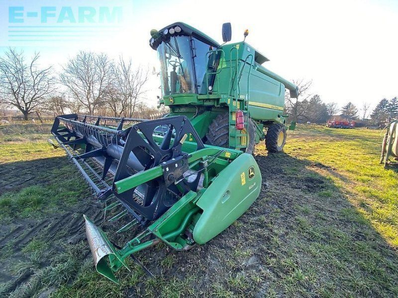 John Deere w650