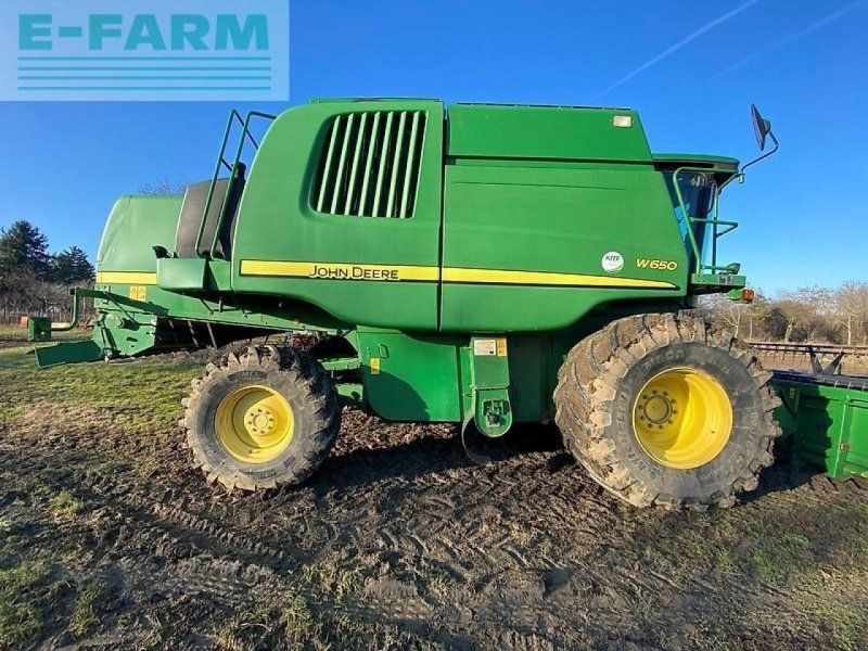 John Deere w650