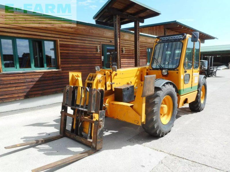 Caterpillar th83 ( 4 tonnen 12,5 meter )