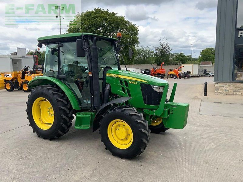 John Deere 5058e  (st26617)