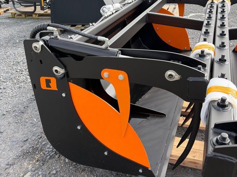 Quicke Multibenne M210 Alö-Quicke