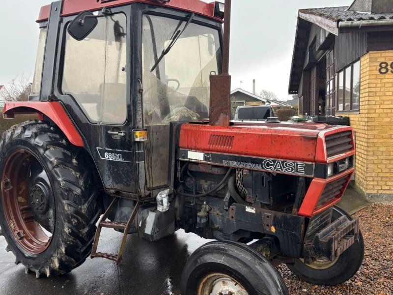 Case IH 685 XL