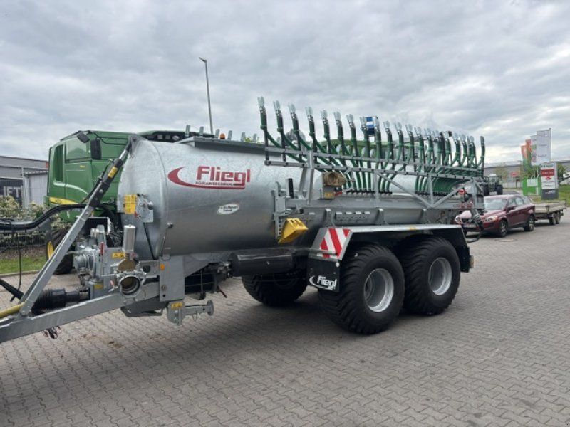 Fliegl Pumpwagen PFW 10600 Maxx L