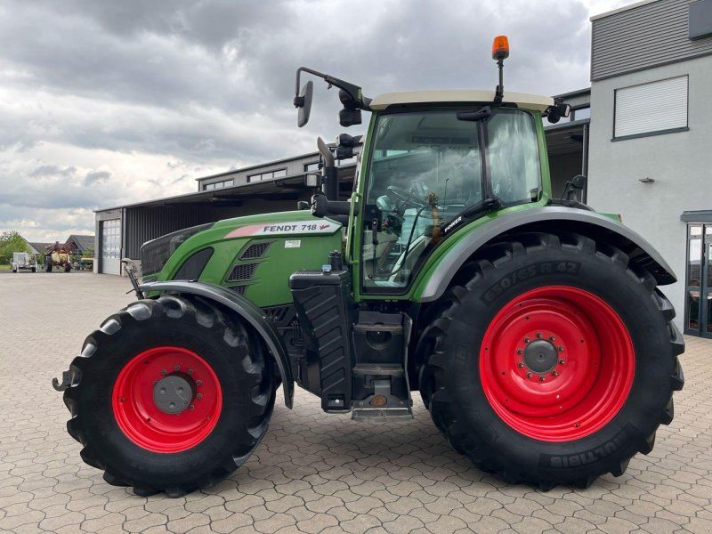Fendt 718 Vario S4 Power