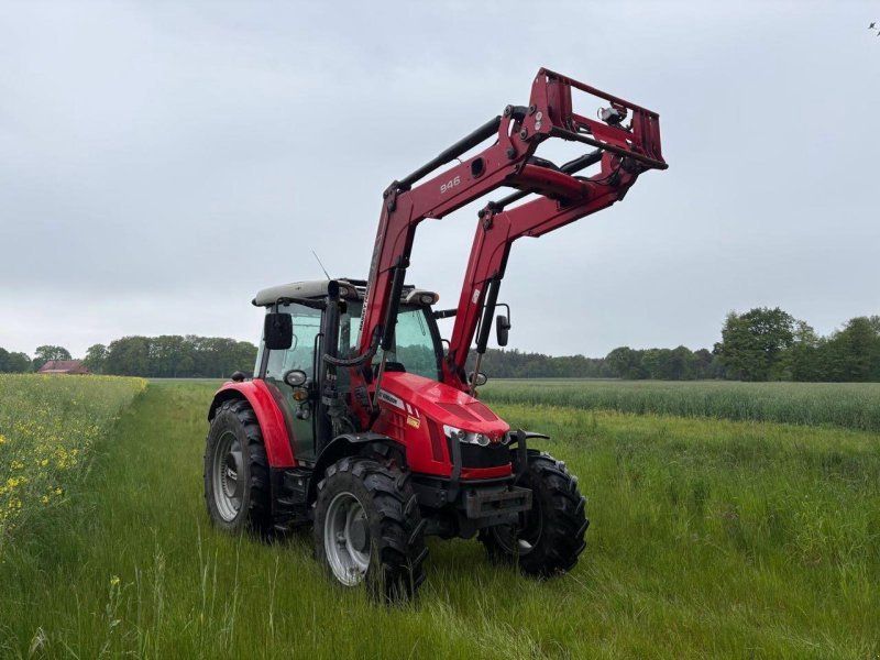 Massey Ferguson 5609