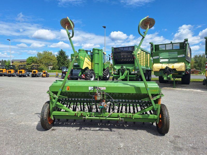Amazone D8-30