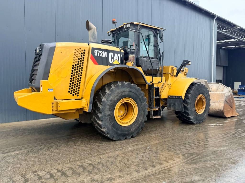 CAT 972M