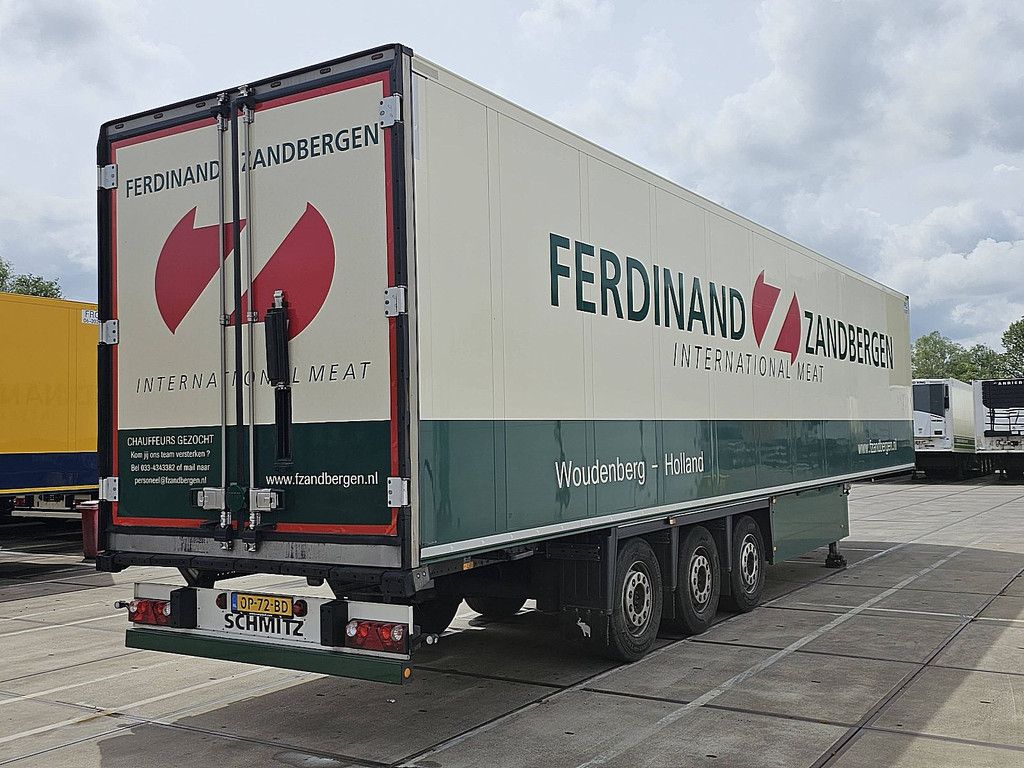 SCHMITZ SKO24 carrier 2x lift axle