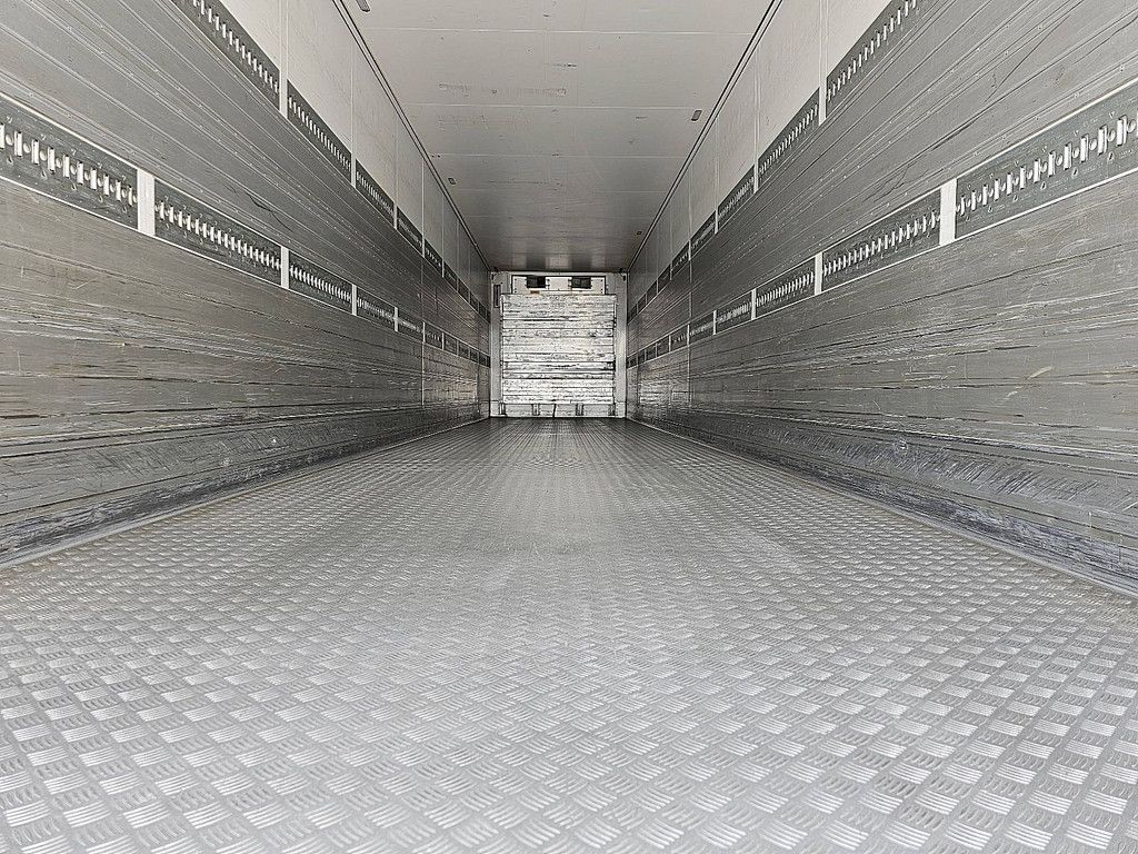 SCHMITZ SKO24 carrier 2x lift axle