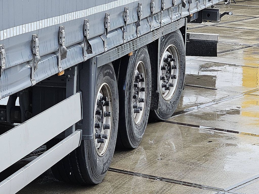 SCHMITZ SCS 24 L