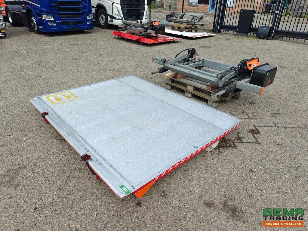 Dhollandia DHLM 1500KG - 197x250 - BJ 2023