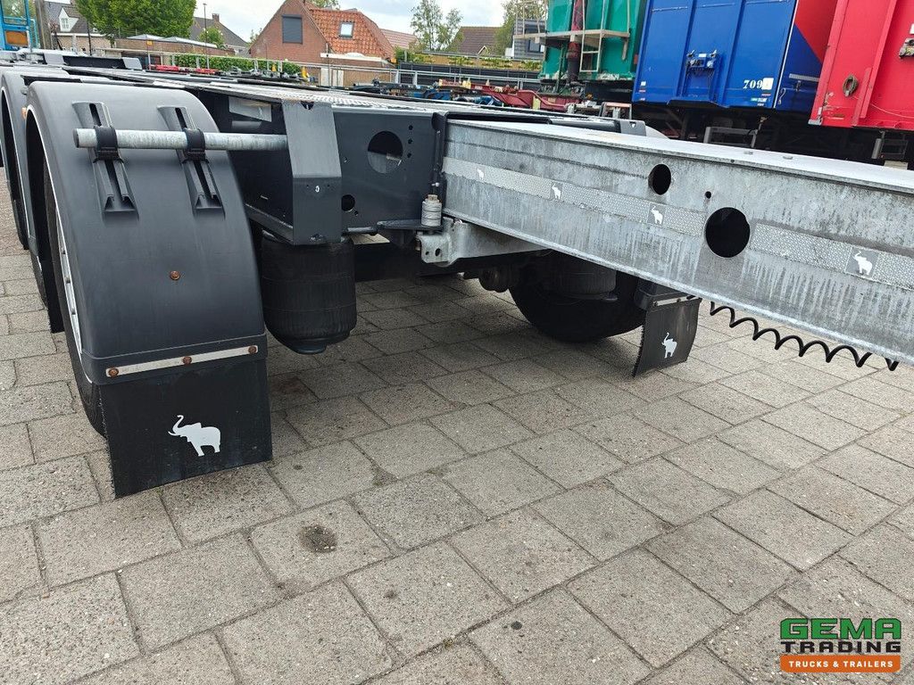 Schmitz Cargobull SCB S3B All Types of Containers - Front/Rear Slider - Lift Axle - Schmitz Axles Disc Brake