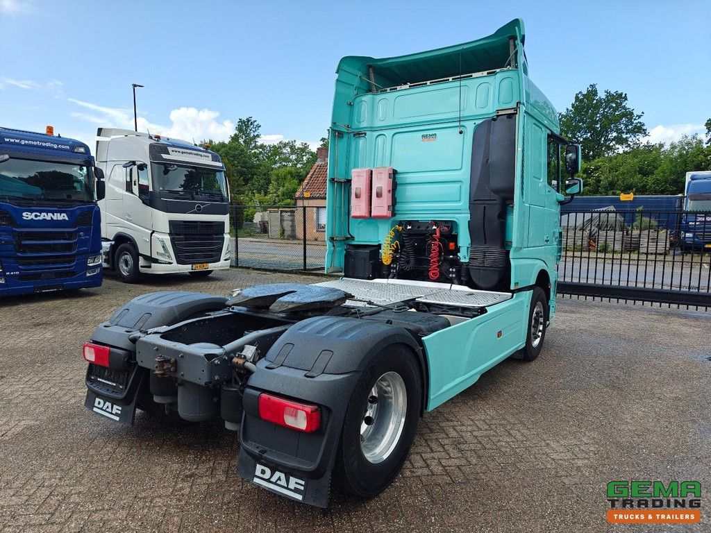 DAF XF 460 FT 4x2 Space Cab Euro6 - ADR - Alcoa - Skirts - Spoilers